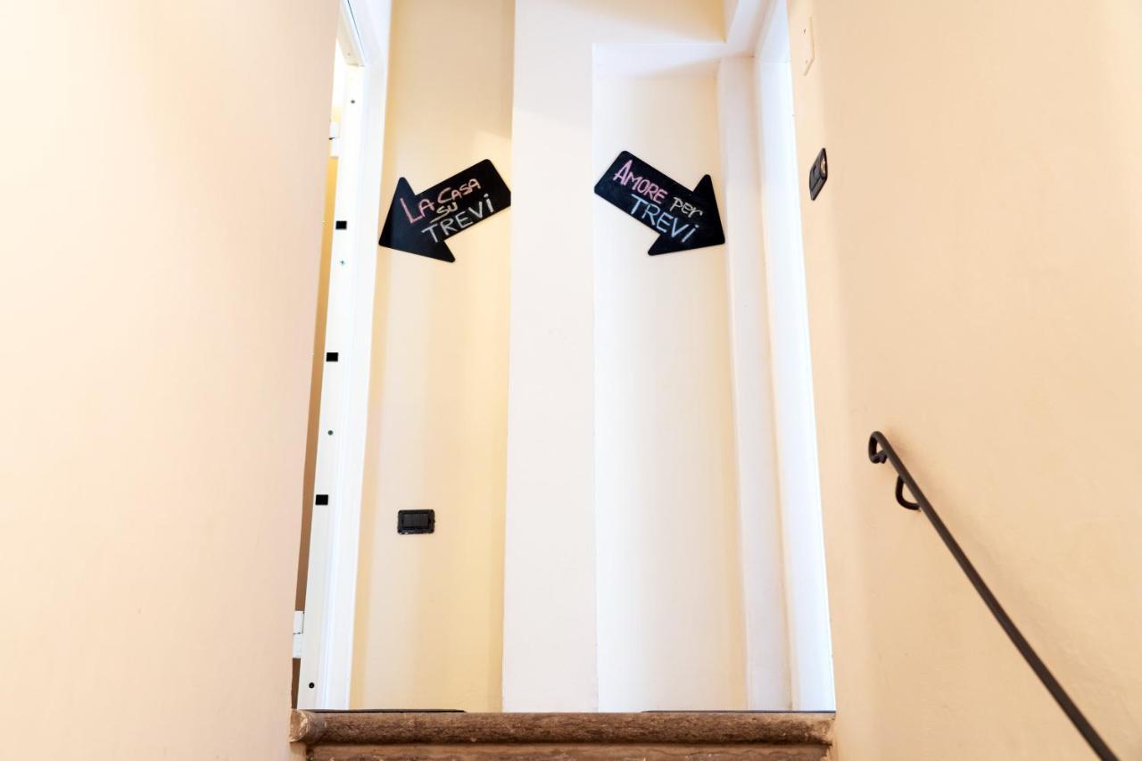 Appartamento Magenta Luxury Crociferi 3 Roma Esterno foto